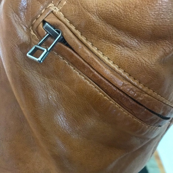 Danier leather jacket - Picture 6 of 7